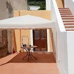 Gregory Filicudi * Pecorini